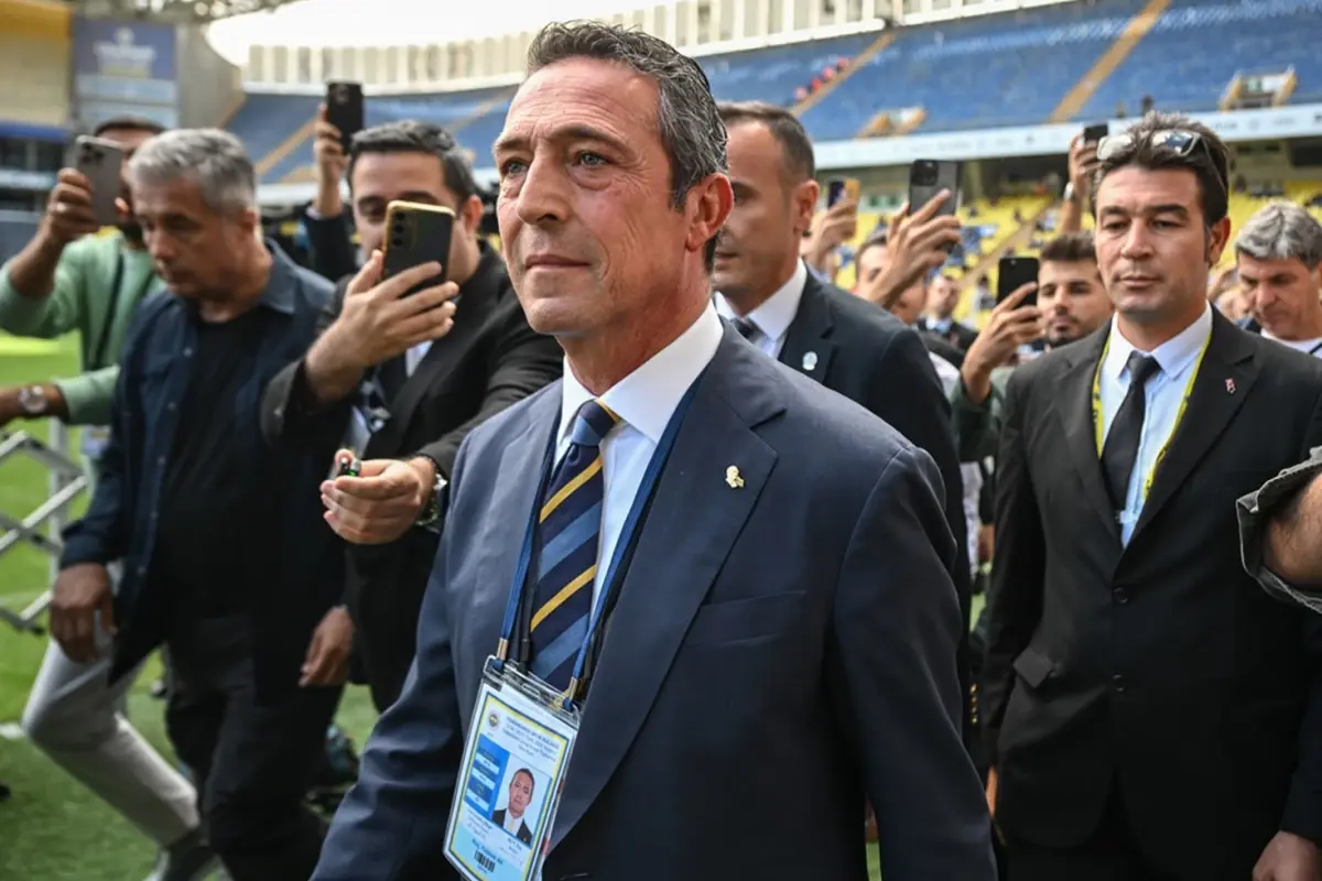 boylesini beklemiyordu ali koca sahneye ciktigi anda buyuk tepki Pi779t9D