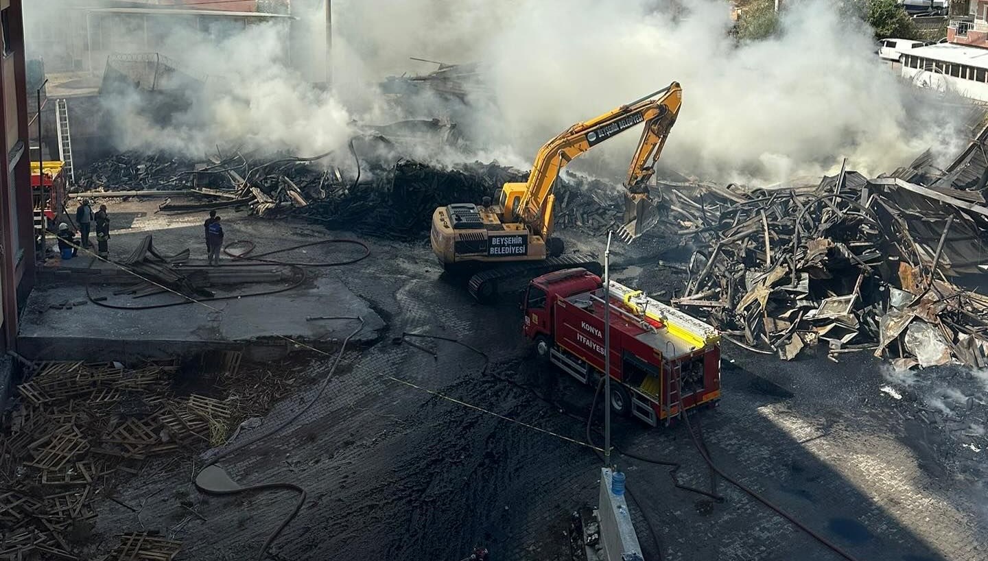 konyada silah fabrikasinda korkutan yangin yQxI2sTz