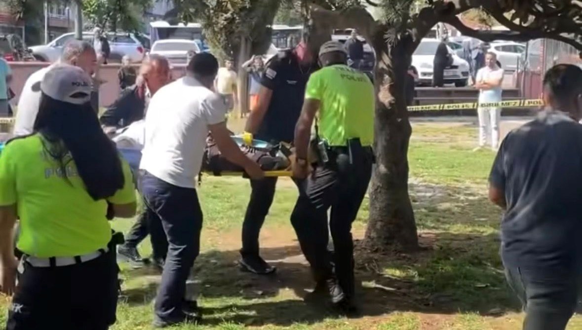 orduda korku dolu anlar tartistigi kisiye kursun yagdirdi xe5cKh1v