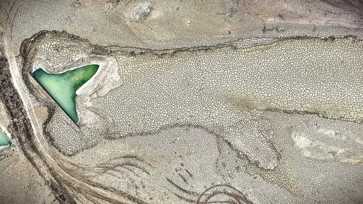 bursa barajlari kurudu ciftciler acil onlem bekliyor Wjx296ea