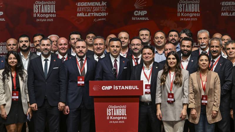 mahkeme durdurma talep etti ysk devam dedi chp istanbul il kongresi basladi ZOMZ4Zrc.jpg